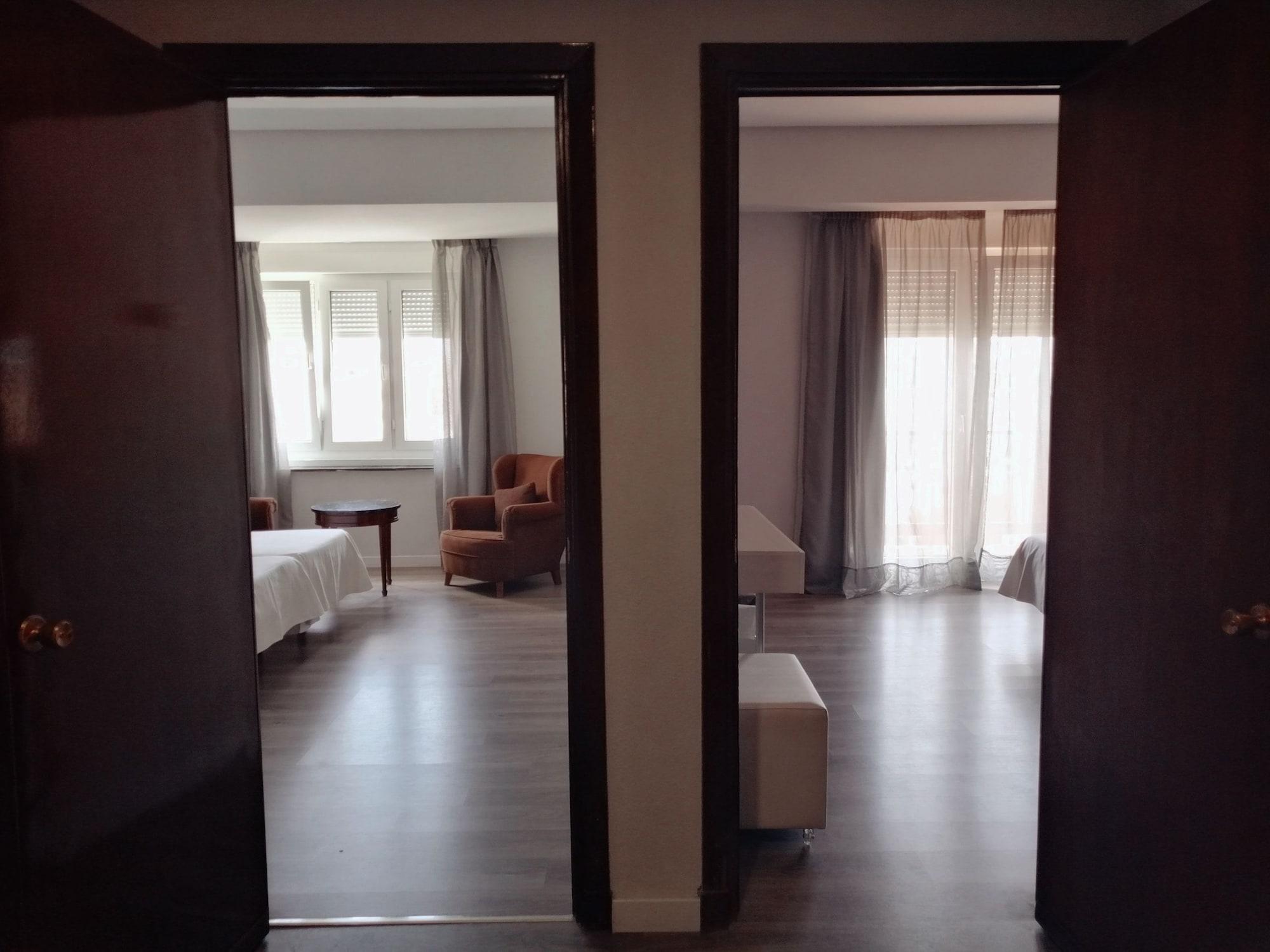 Mir Octavio Hotel Algeciras Buitenkant foto