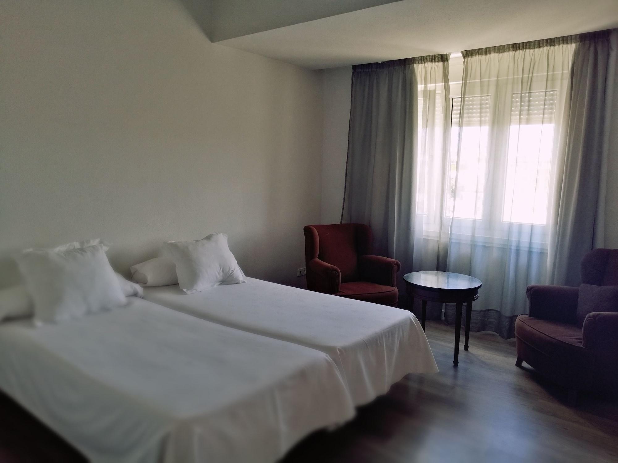Mir Octavio Hotel Algeciras Buitenkant foto