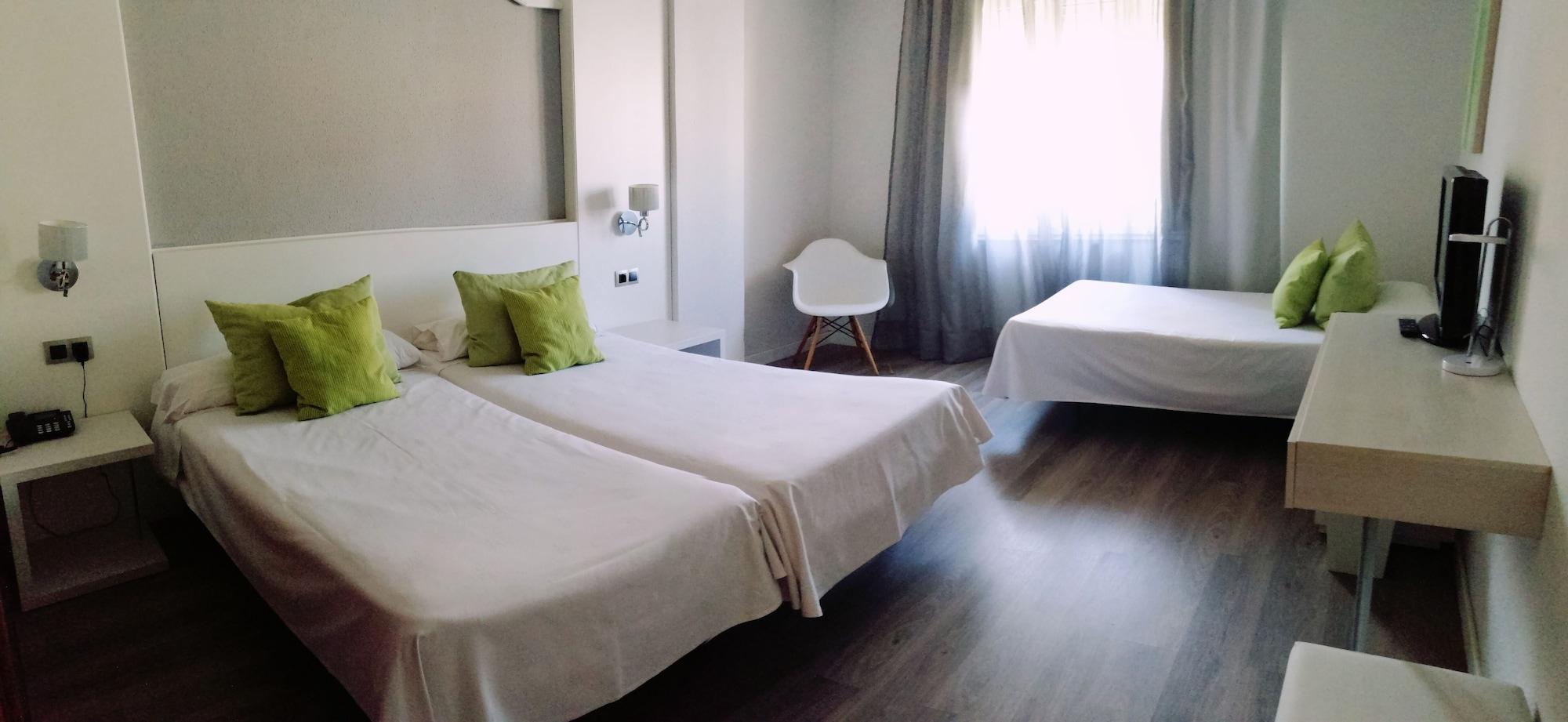 Mir Octavio Hotel Algeciras Buitenkant foto