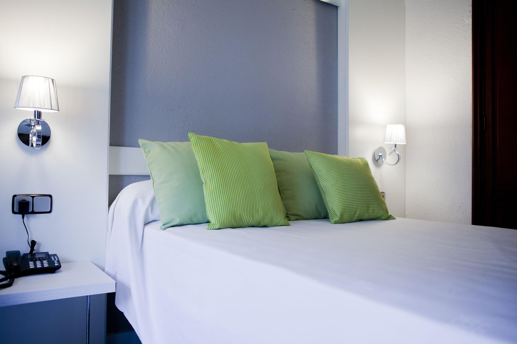 Mir Octavio Hotel Algeciras Buitenkant foto