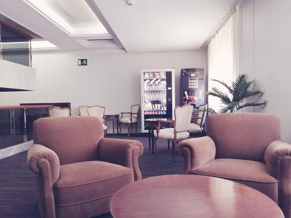 Mir Octavio Hotel Algeciras Buitenkant foto