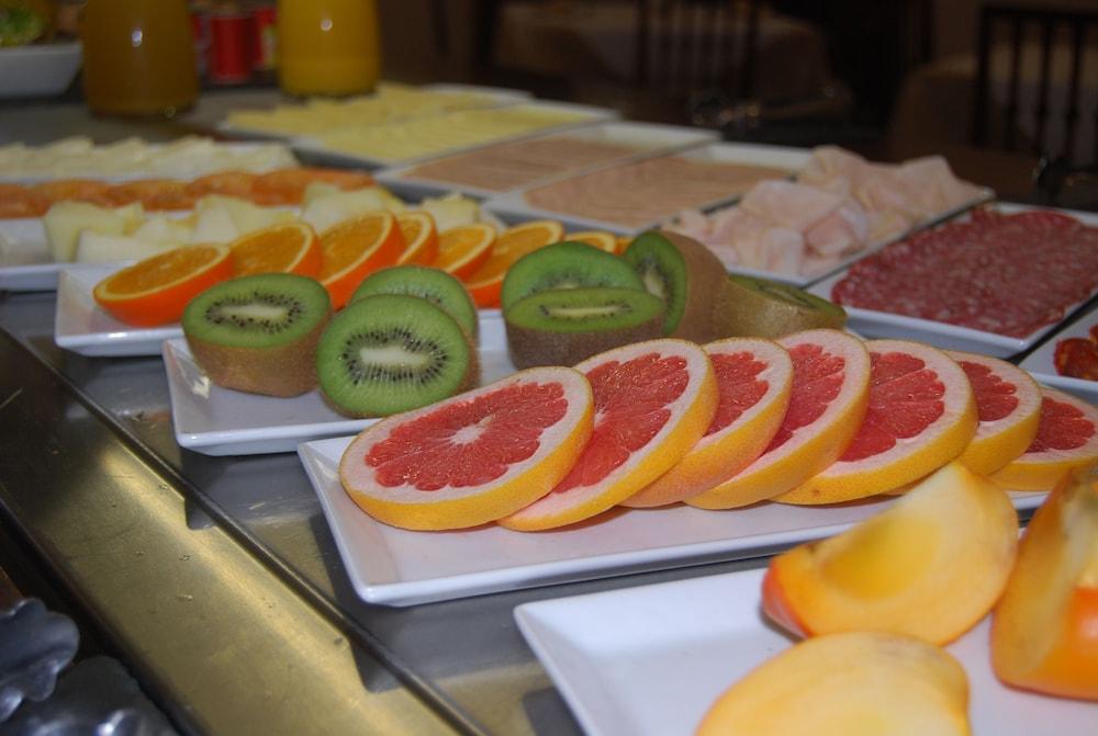 Mir Octavio Hotel Algeciras Buitenkant foto