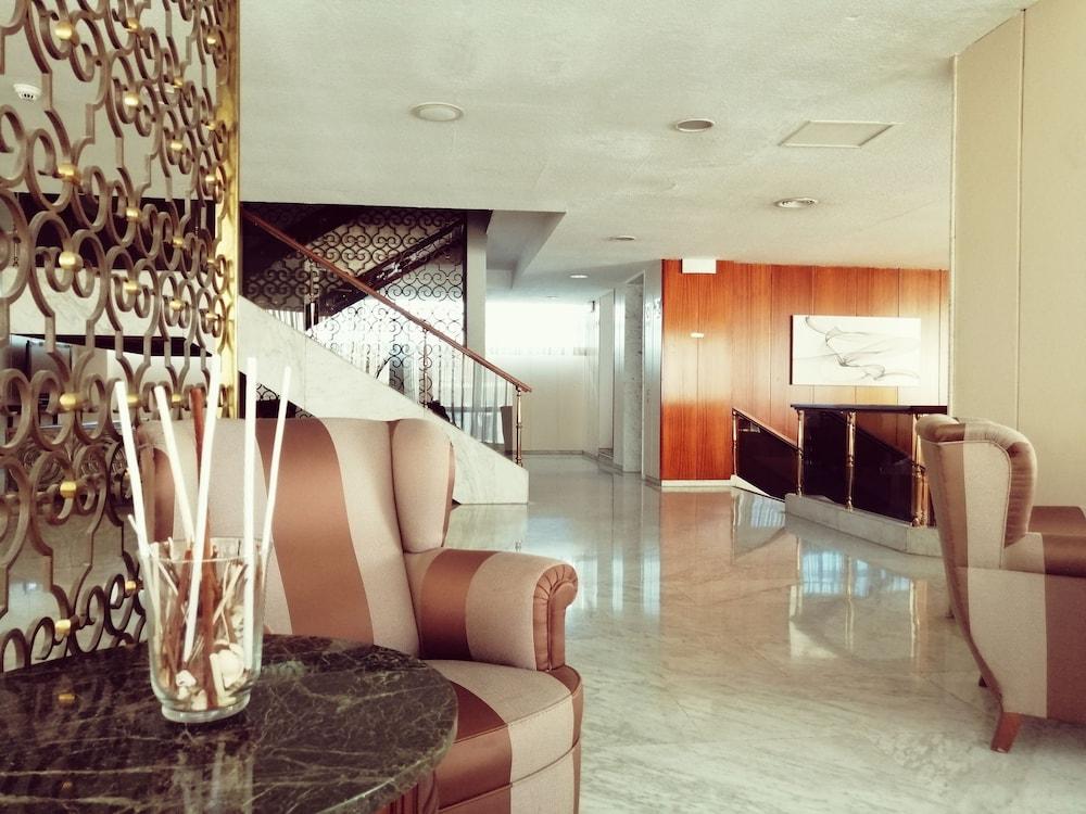 Mir Octavio Hotel Algeciras Buitenkant foto