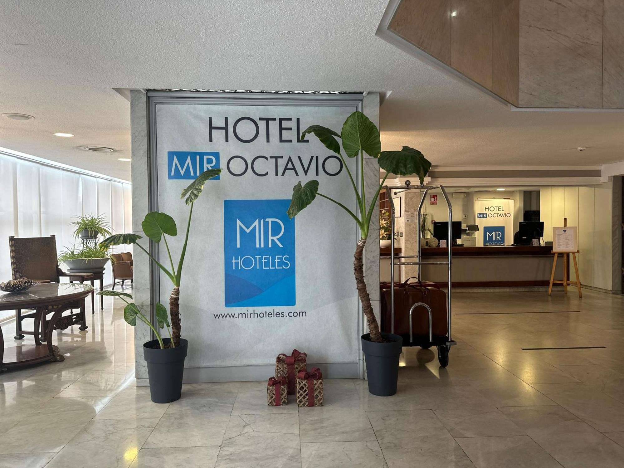 Mir Octavio Hotel Algeciras Buitenkant foto