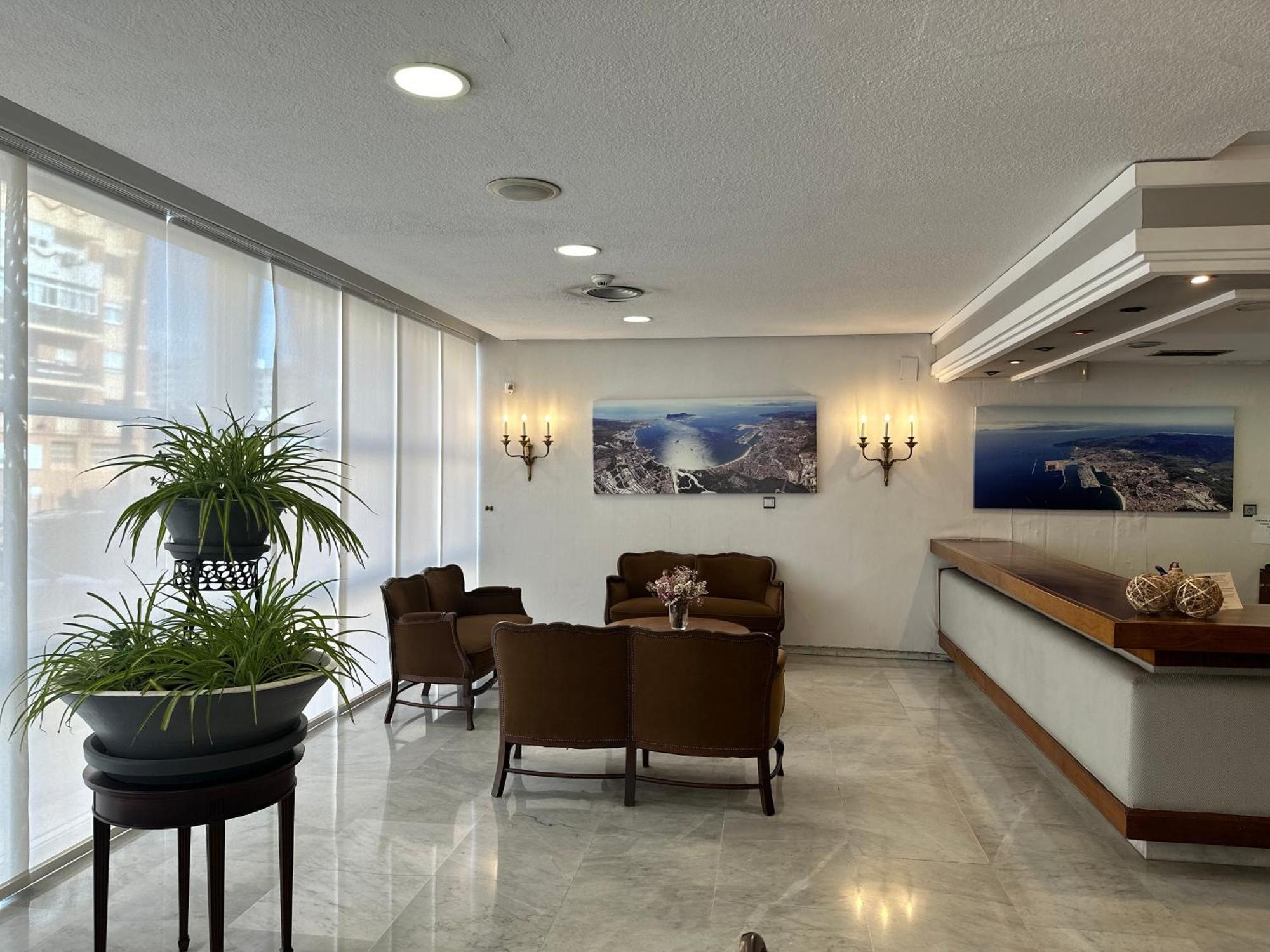 Mir Octavio Hotel Algeciras Buitenkant foto
