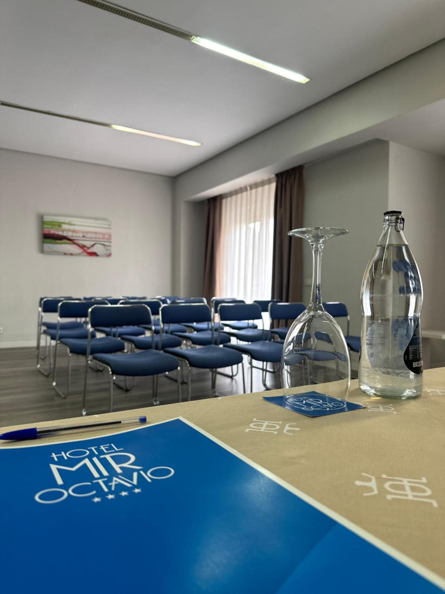 Mir Octavio Hotel Algeciras Buitenkant foto
