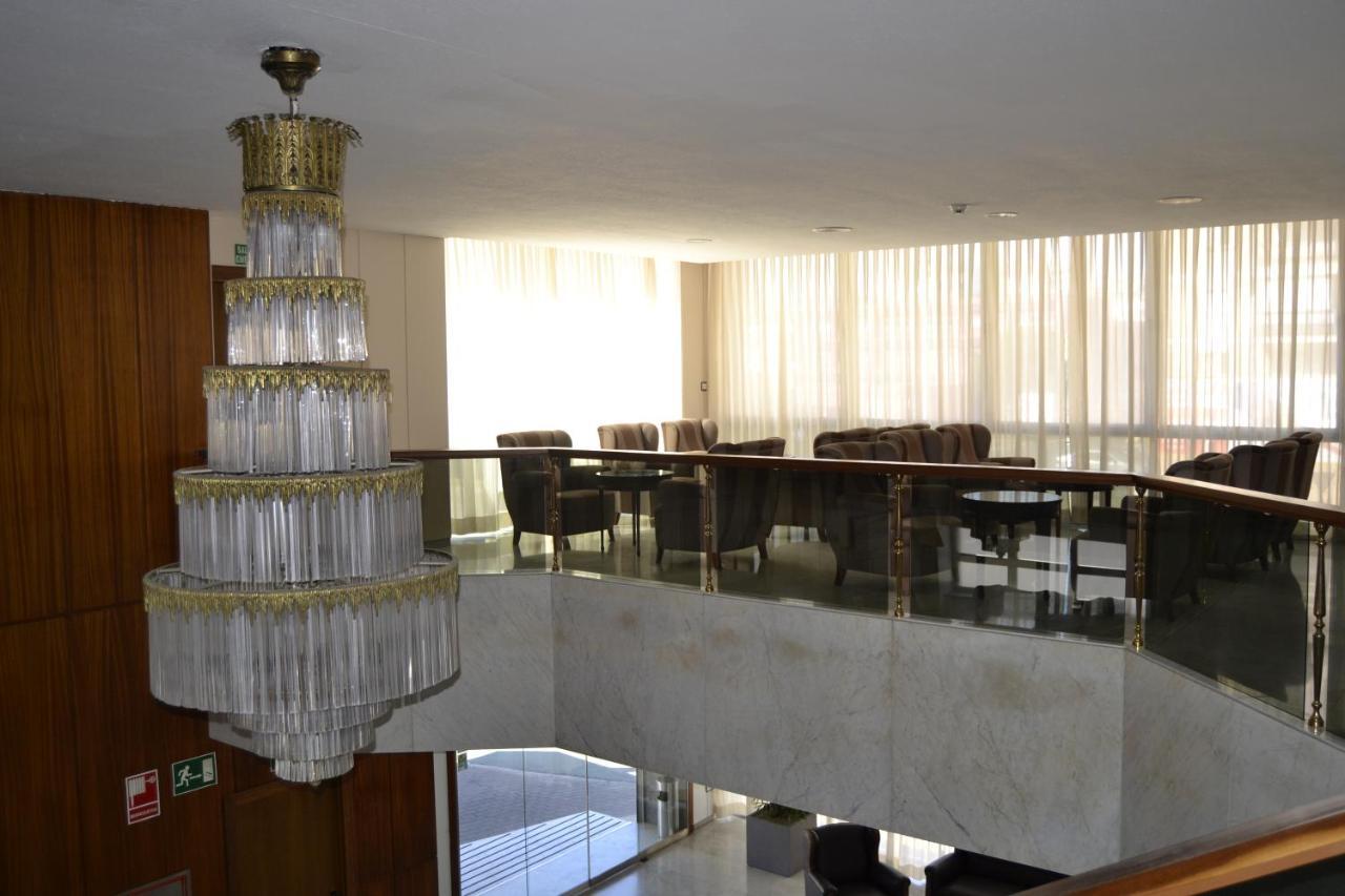Mir Octavio Hotel Algeciras Buitenkant foto